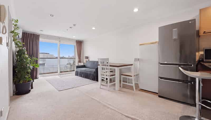 420/26 Remuera Road, Newmarket
