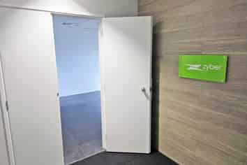 FUNCTIONAL FIRST FLOOR OFFICE
