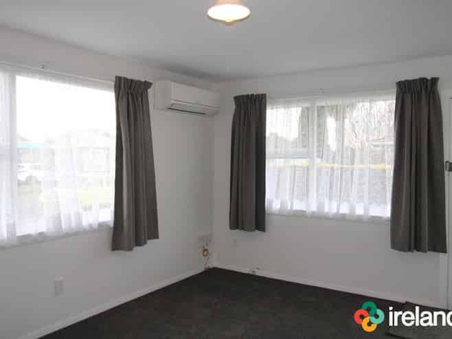 1/124 Aldwins Road, Linwood
