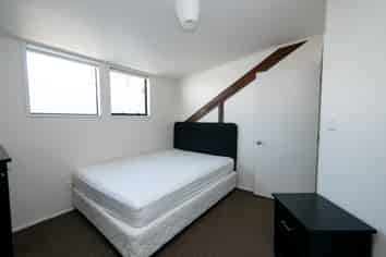 11/7 Liverpool Street, Dunedin Central