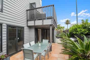 2/48 Te Arawa Street, Orakei