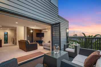 2/48 Te Arawa Street, Orakei