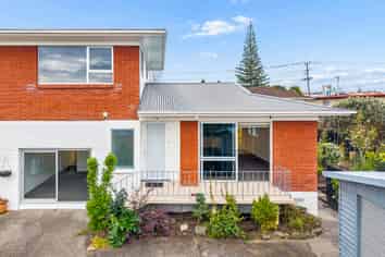 2/65 Butterworth Drive, Glendene