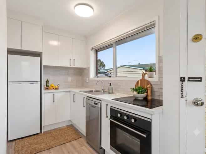 2/65 Butterworth Drive, Glendene