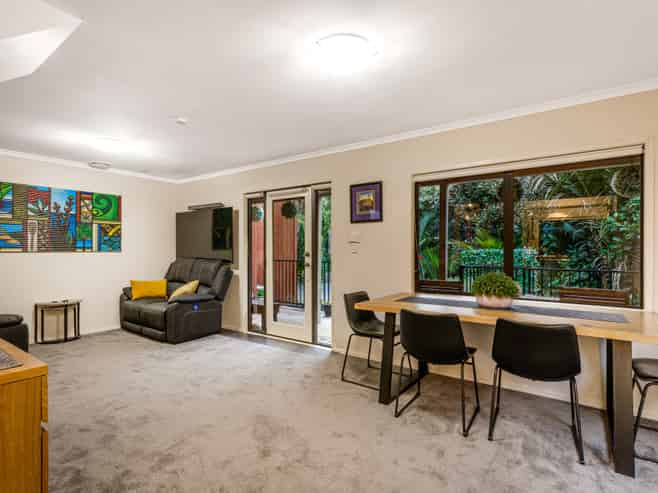 212 Shaw Road, Oratia