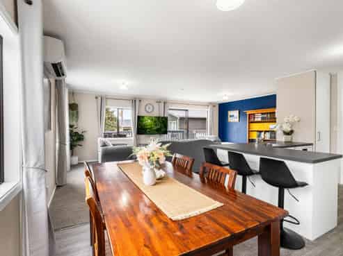 124 Onemana Drive, Onemana