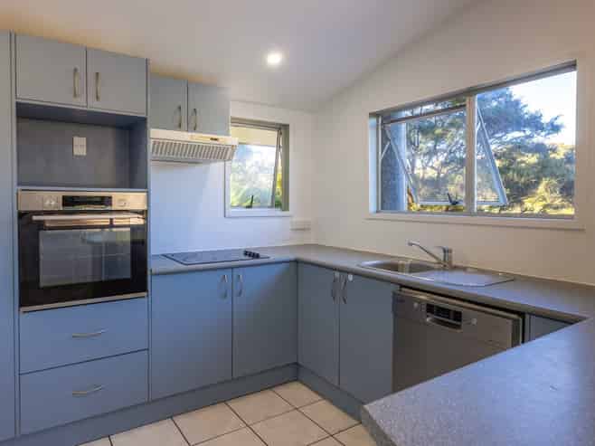 17 Frank Street, Oneroa