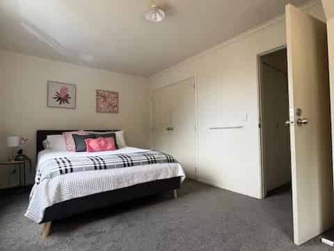 17 Serpentine Avenue, Dunedin Central