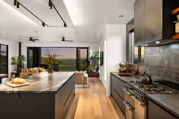 1088 South Head Road, Helensville