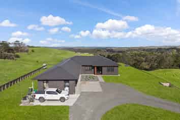 1088 South Head Road, Helensville