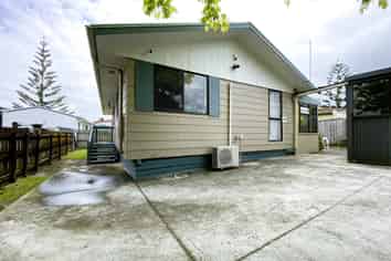 23B Secretariat Place, Manurewa