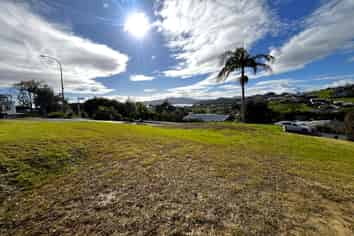 1 Hibiscus Avenue, Cable Bay