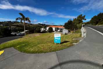 1 Hibiscus Avenue, Cable Bay