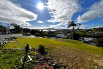 1 Hibiscus Avenue, Cable Bay