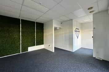 Ideal Space for a Medispa, Wellness Collective, or Health Clinic