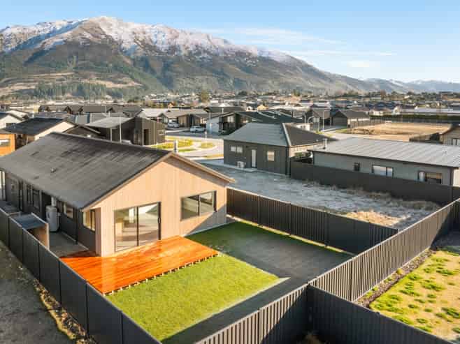 5 Guthrie Street, Lake Hawea