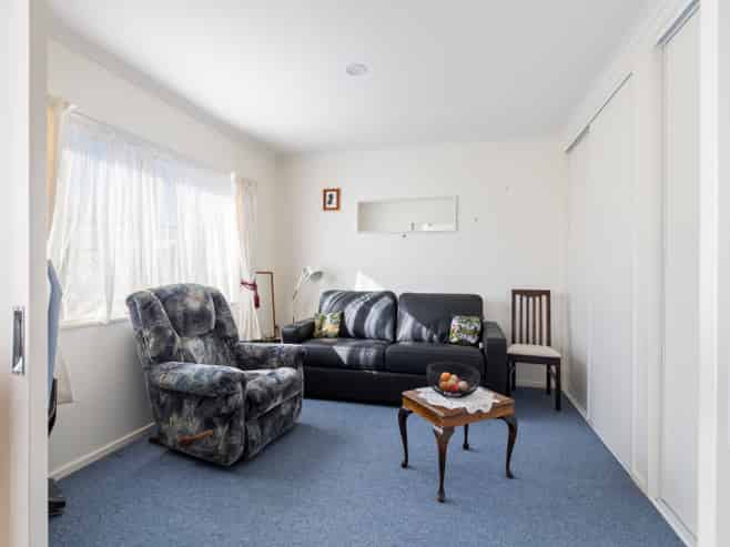 23/2 William Donald Drive, Masterton