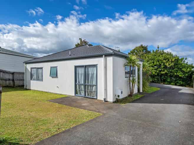 8 Howards Way, Kamo