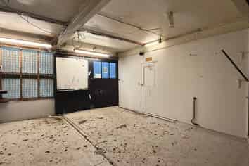 100% Value for Money Hataitai Warehouse