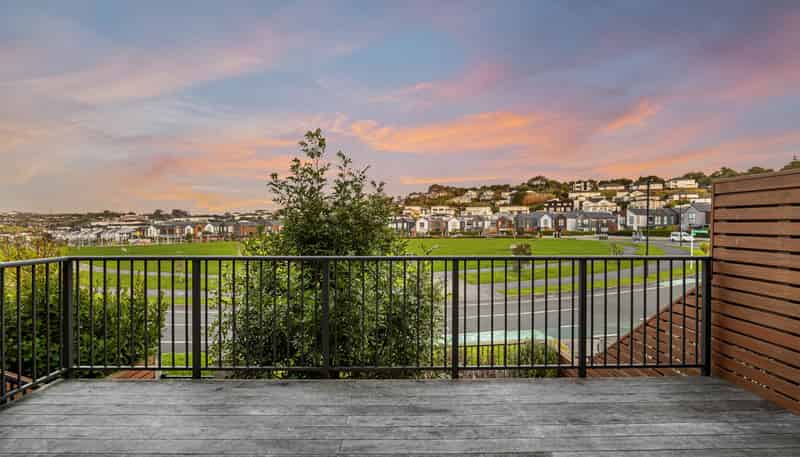 97 Bonair Crescent, Millwater