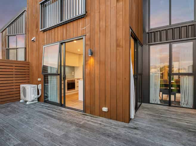 97 Bonair Crescent, Millwater