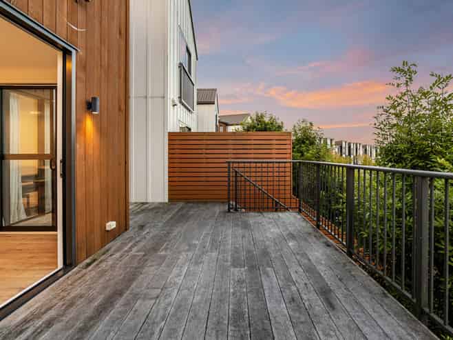 97 Bonair Crescent, Millwater
