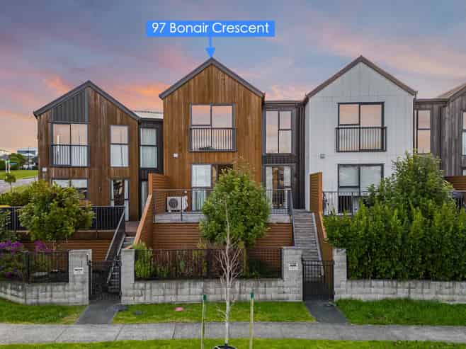 97 Bonair Crescent, Millwater