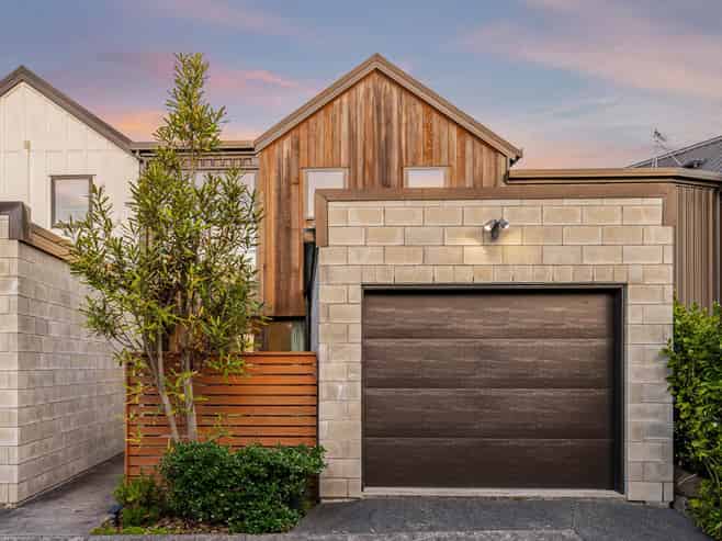97 Bonair Crescent, Millwater