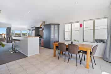 256 Alec Craig Way, Gulf Harbour