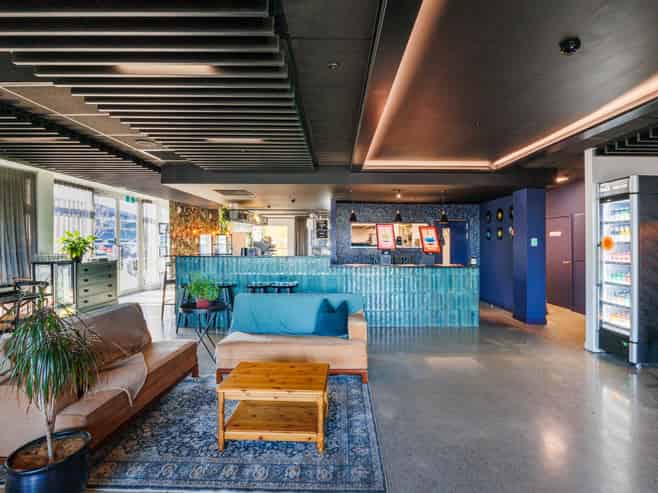 Chomp - thriving fast food opportunity