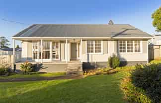 15 Stafford St, Waihi