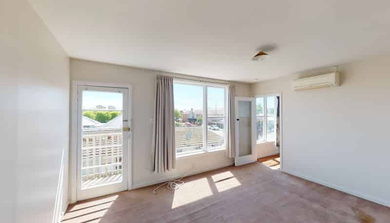 3/205 Colombo Street, Sydenham