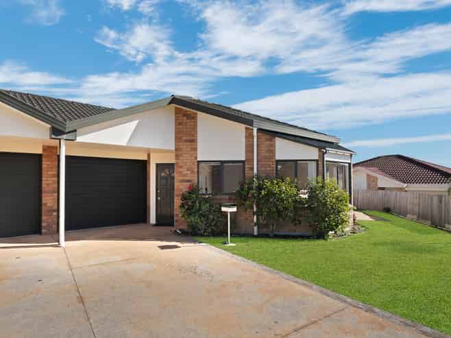 10/169 Sturges Road, Henderson