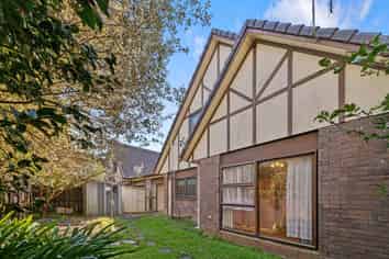 28 Marewa Road , Greenlane