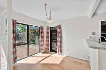 28 Marewa Road , Greenlane