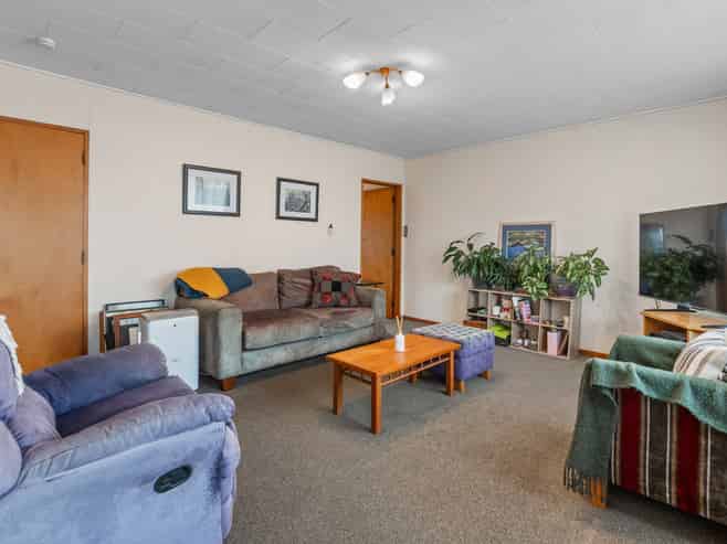 E/11 Lanark Street, Mosgiel