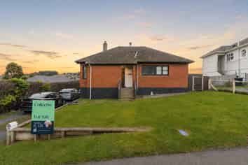 10 Derby Street, Green Island
