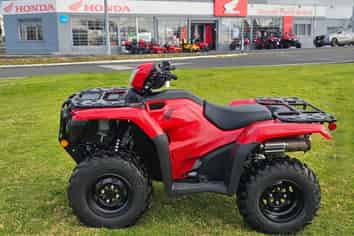 Rural Dealership + Freehold Site Since 1926!