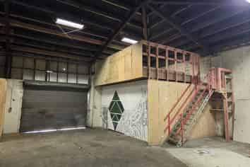 Industrial shed with secure yard