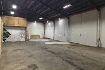 Industrial shed with secure yard