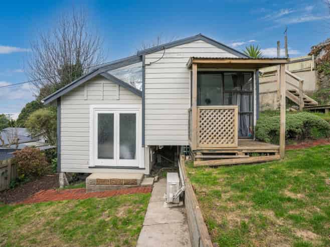 20 Byron Street, Mornington