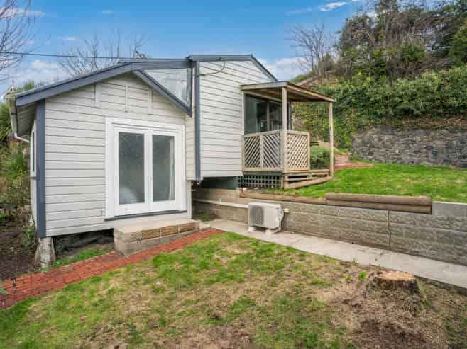 20 Byron Street, Mornington