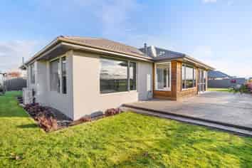 32 Northview Avenue, Winton