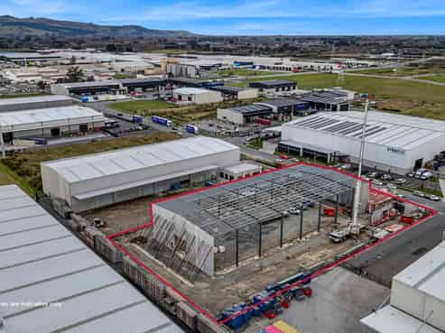 Premium brand new high-stud warehouse