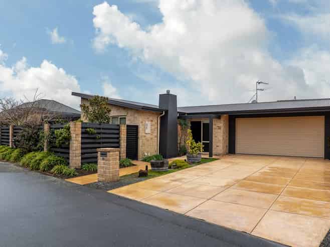20 Croftwood Lane, Harewood