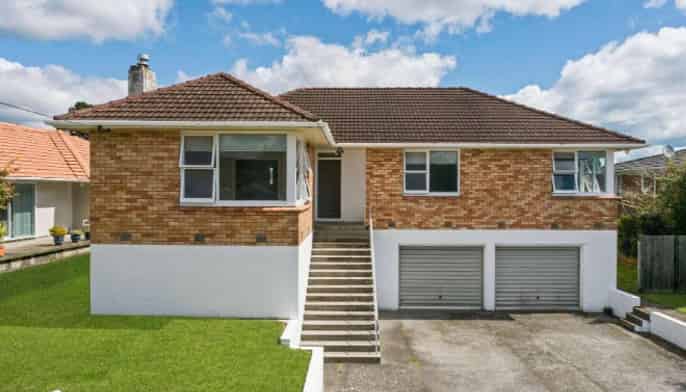 205 Ranolf Street, Glenholme