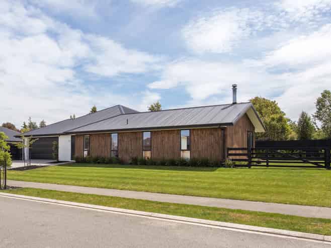 52 Suffolk Drive, Kirwee