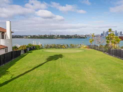 9 Norwood Road, Bayswater