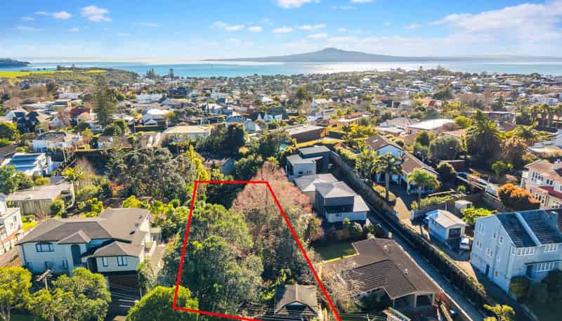 68 Godden Crescent, Mission Bay