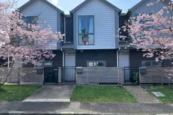 1/21 Moor Avenue, Te Atatu Peninsula